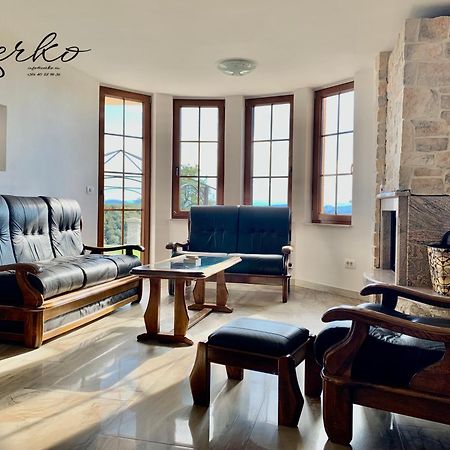 Zerko Holiday Home - Vineyard Chalet With Sauna And Jacuzzi Free Mirna Eksteriør bilde