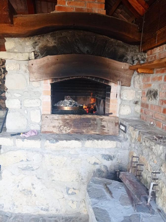 Zerko Holiday Home - Vineyard Chalet With Sauna And Jacuzzi Free Mirna Eksteriør bilde